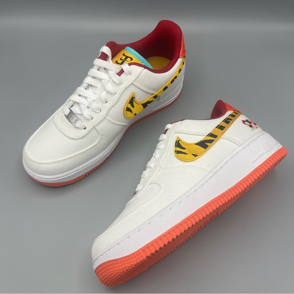 Nike Air Force 1 '07 LX' Women shoes/#Sail/White/University Gold/University Gold - Picture 6 of 15
